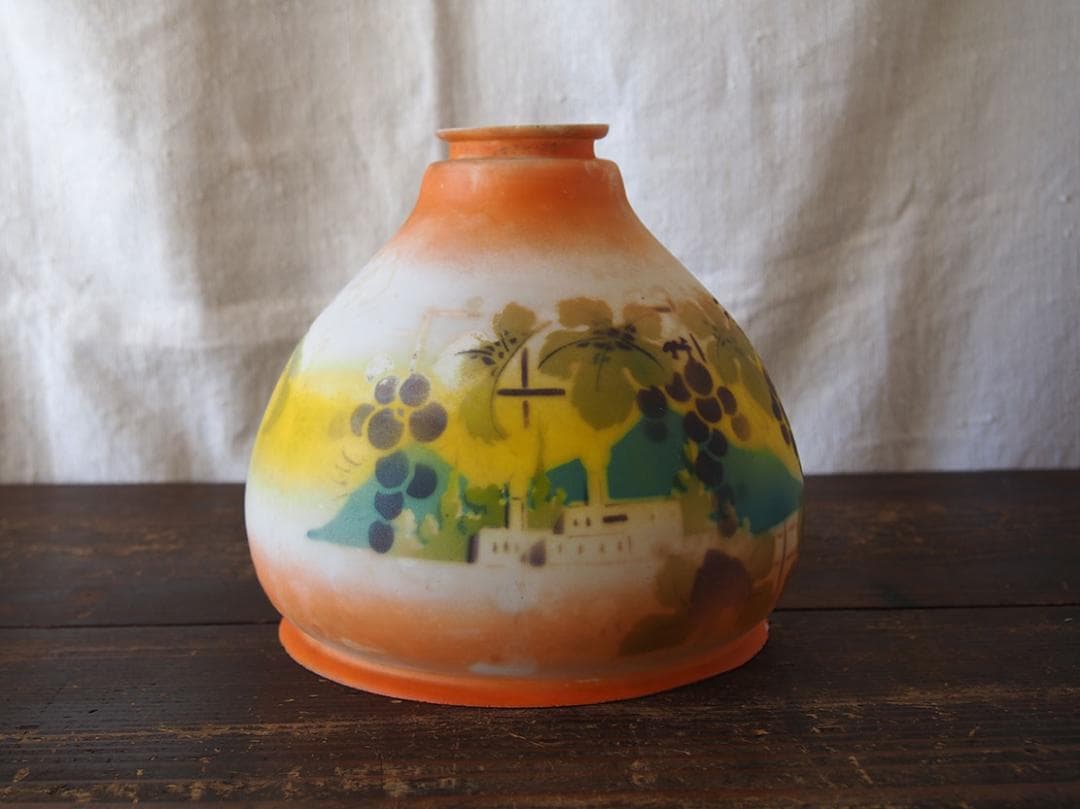 磨りガラスにブドウの模様 アール・デコ ランプシェード電笠 工藝/K399