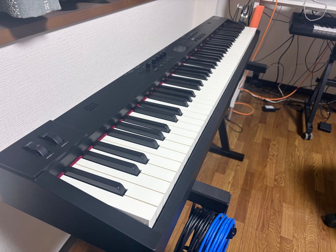 Roland RD-08 キーボード