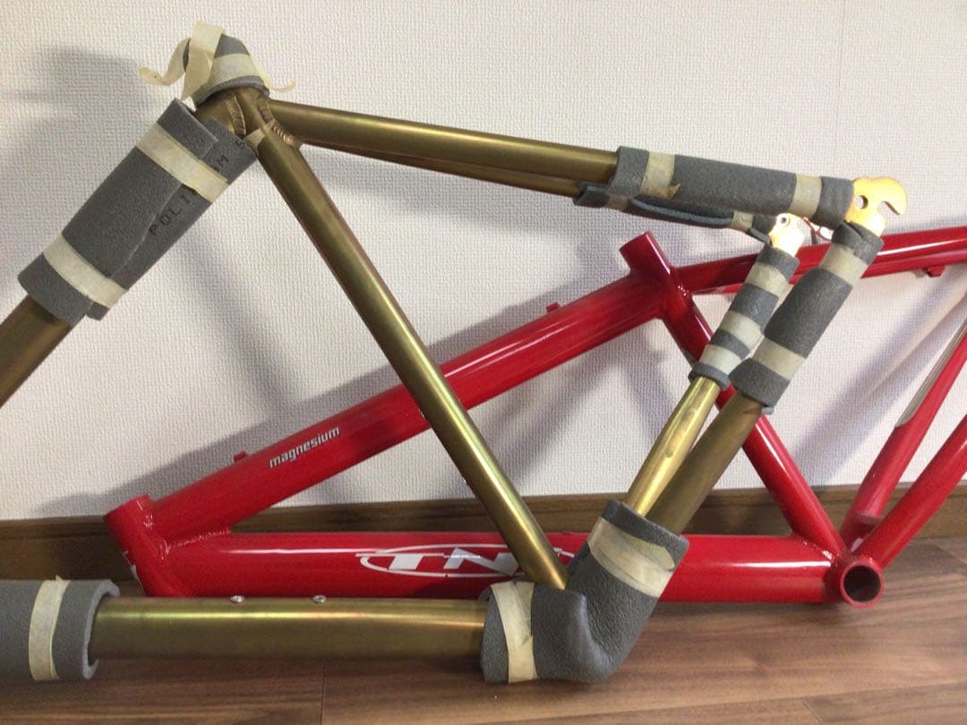 SCOTT Team Issue 超軽金属素材マグネシウム ロードフレーム 新品