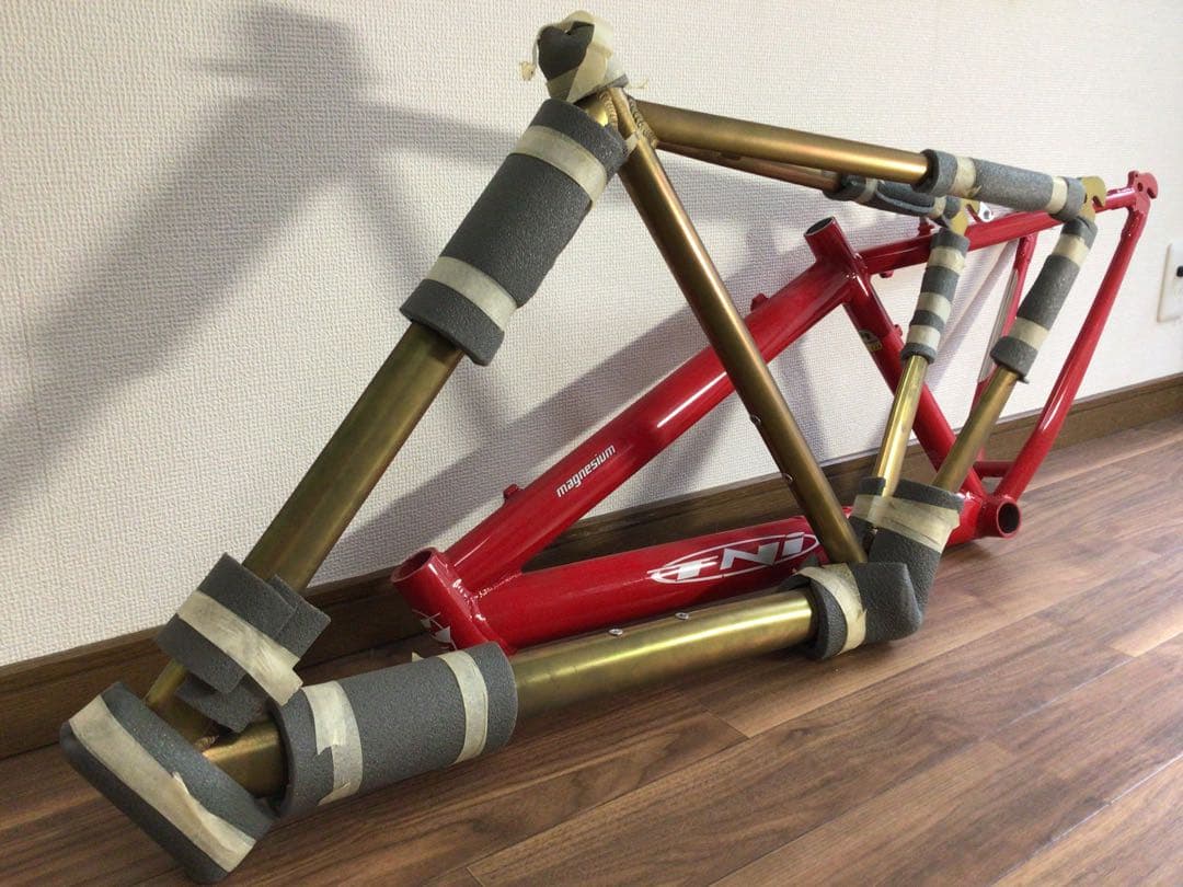 SCOTT Team Issue 超軽金属素材マグネシウム ロードフレーム 新品