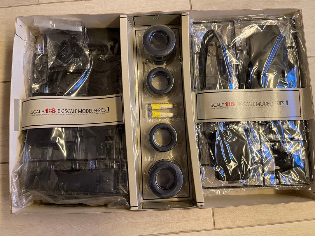 t*y様 ジョン.プレイヤースペシャルJohn Player 1:8