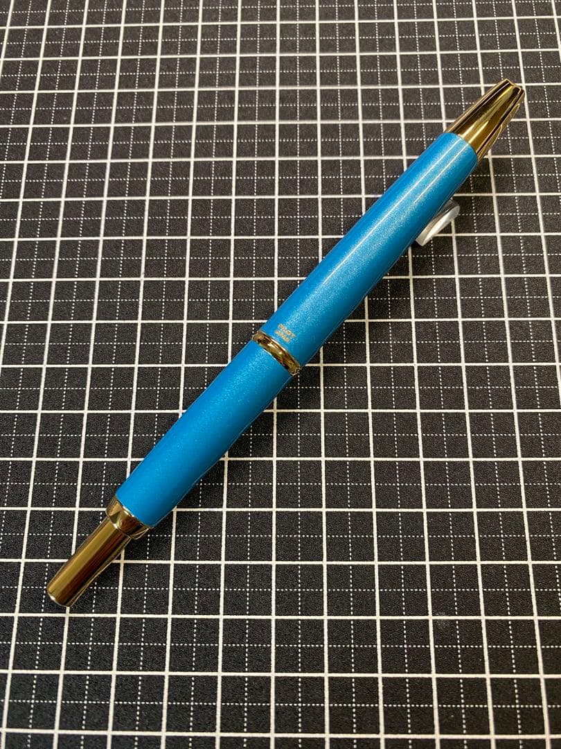 PILOT CAPLESS decimo Aquamarine-Blue 万年筆