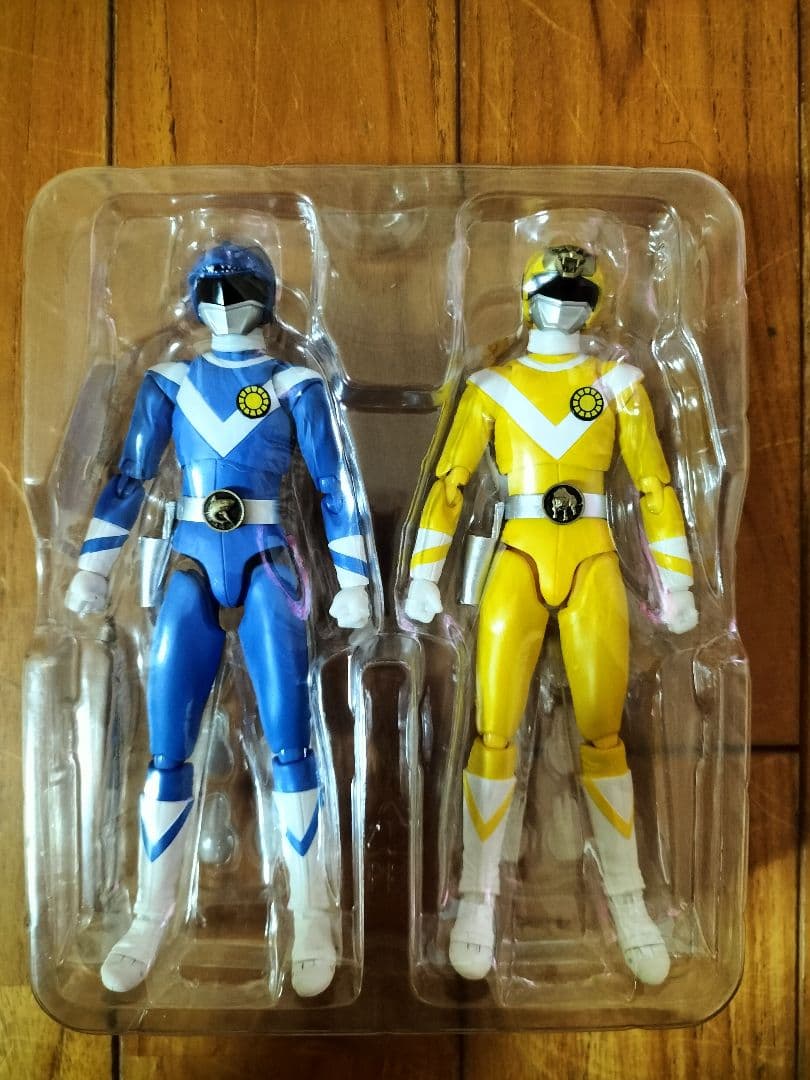 魂ウェブ商店限定 S.H.Figuarts　バルシャーク & バルパンサーセット