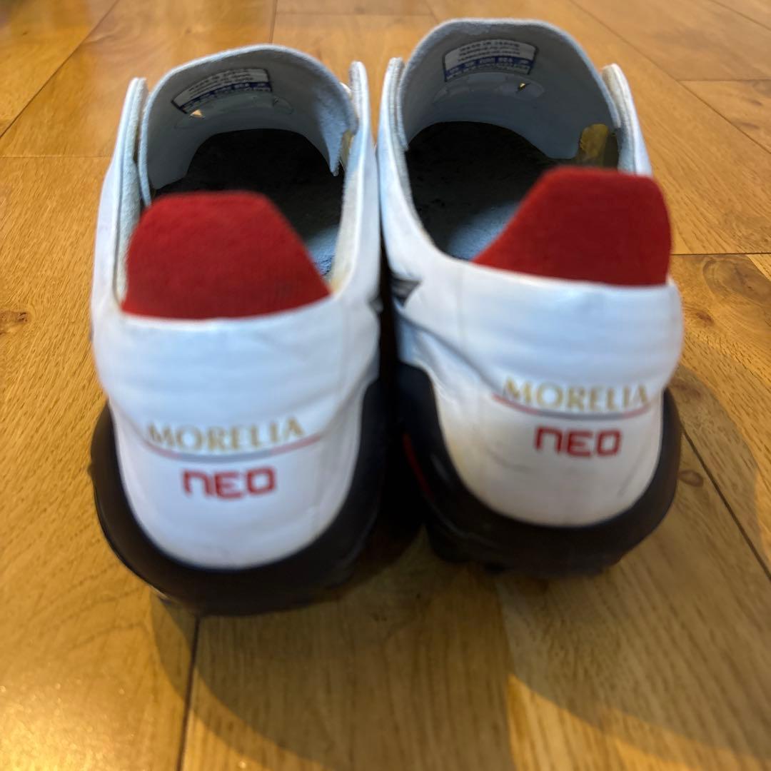 MIZUNOモレリアNEO 4 26.0