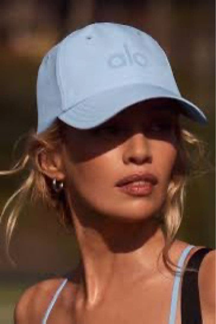 Alo Yoga キャップ