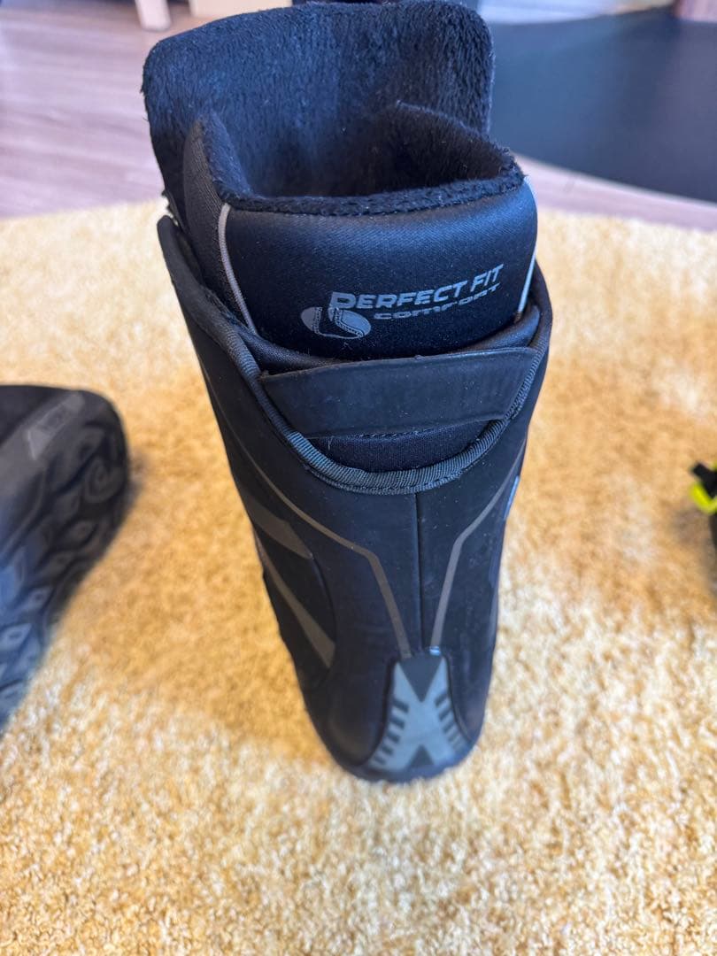 UNIONビンディングブラック・イエロー/head スノーボードブーツ ブラック