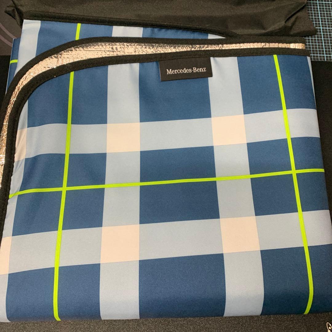 Mercedes-Benz アウトドアチェア2脚 & レジャーシート