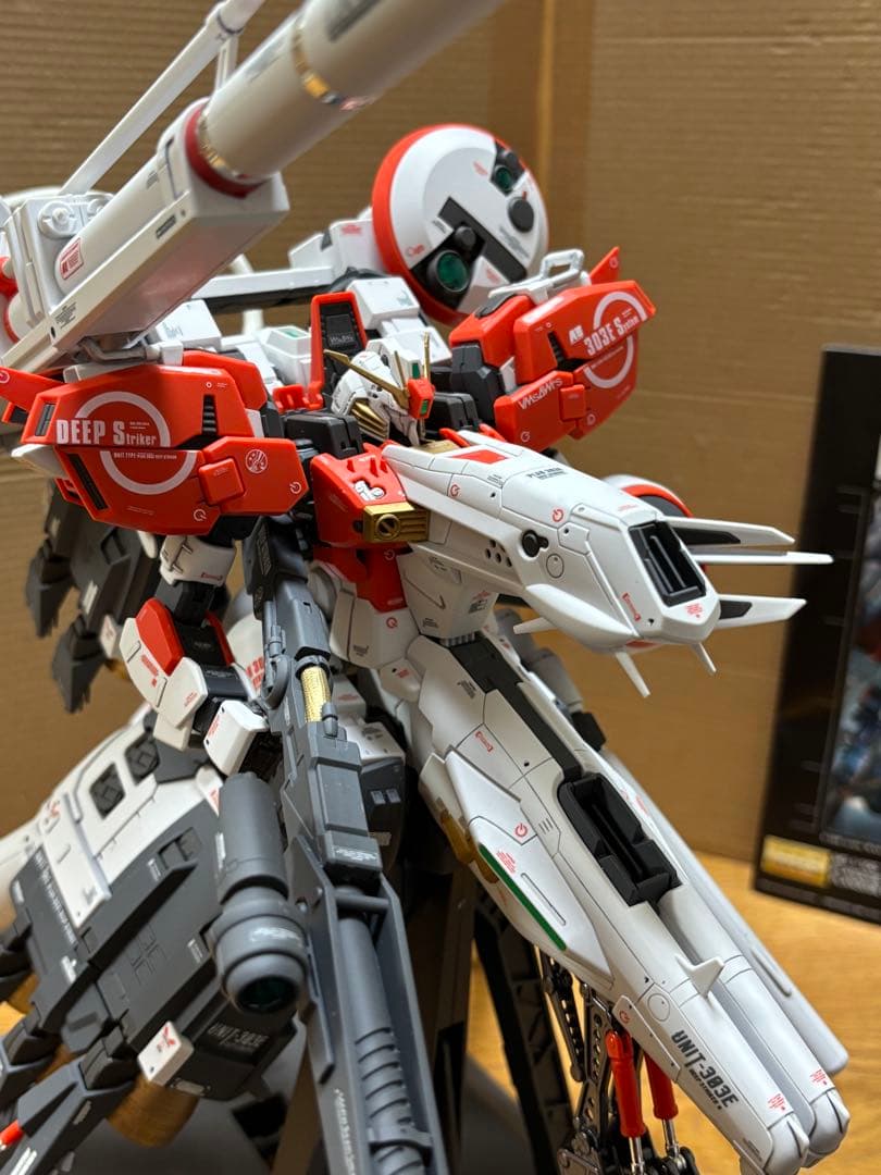 MG PLAN303E ディープストライカー　完成品