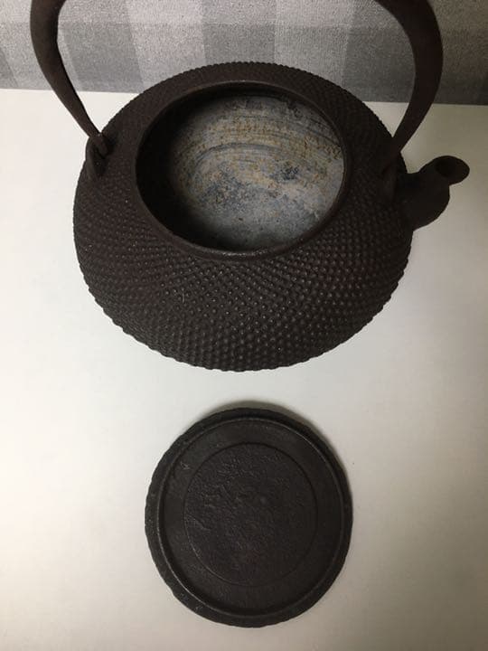松山堂　鉄瓶
