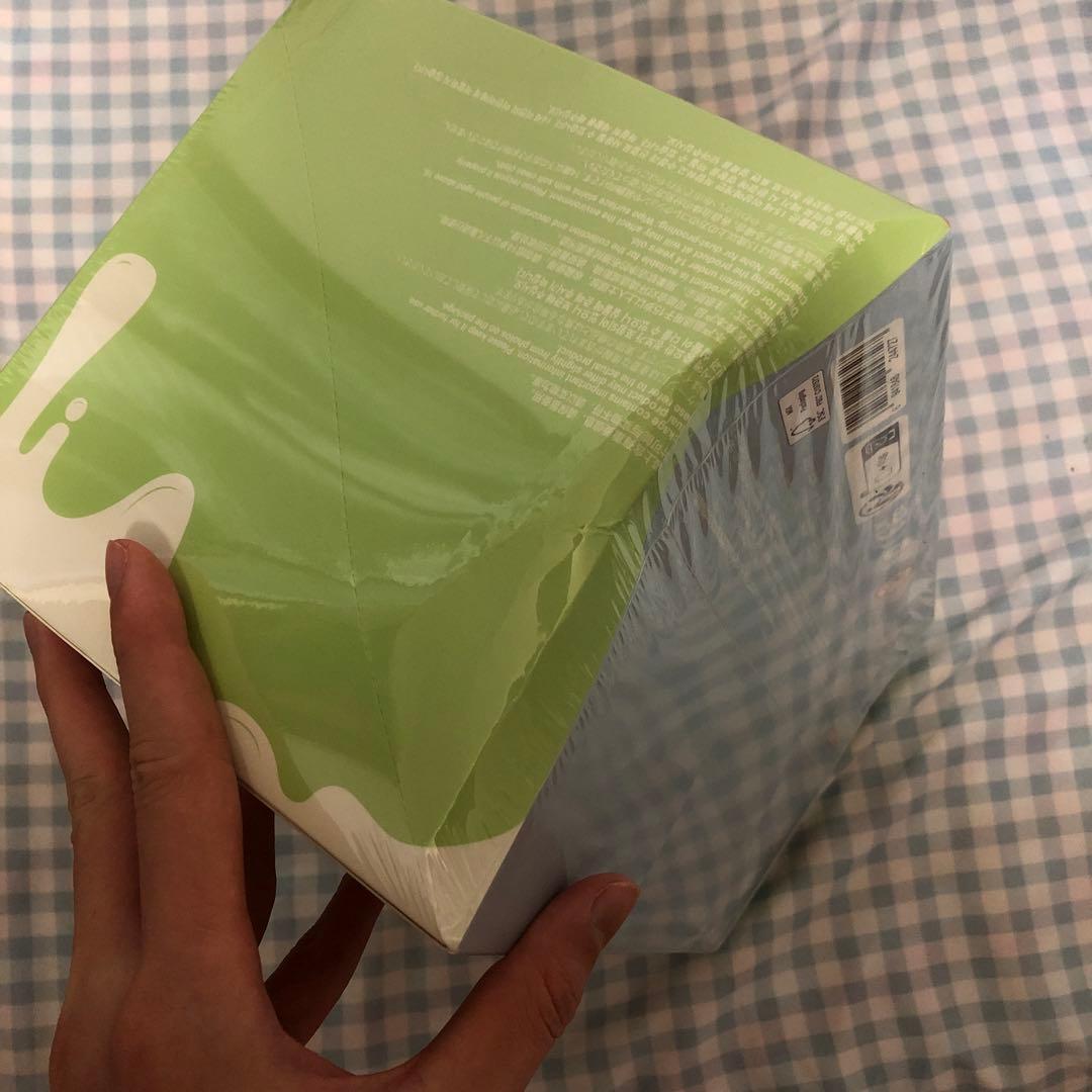 POP MART EXCITING MACARON ビニールボックス