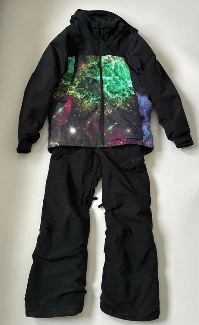 BURTON子ども用スノーボードウェア 上下セット宇宙柄黒　S M