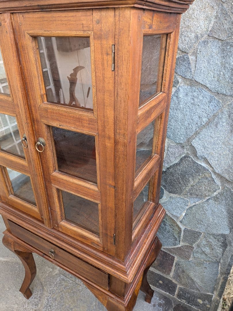 アンティーク木製の猫脚ガラスキャビネット　ケビントキャビネット
