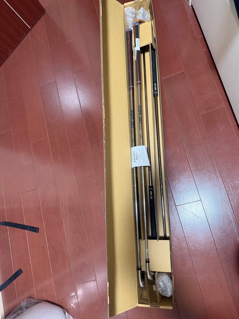 ゼクシオ12アイアンセット スチールRシャフト