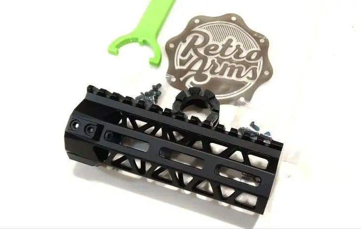 レトロアームズ RETROARMS ハンドガード ６インチ (撮影のみ)