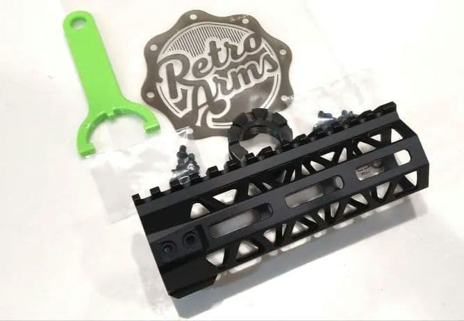 レトロアームズ RETROARMS ハンドガード ６インチ (撮影のみ)