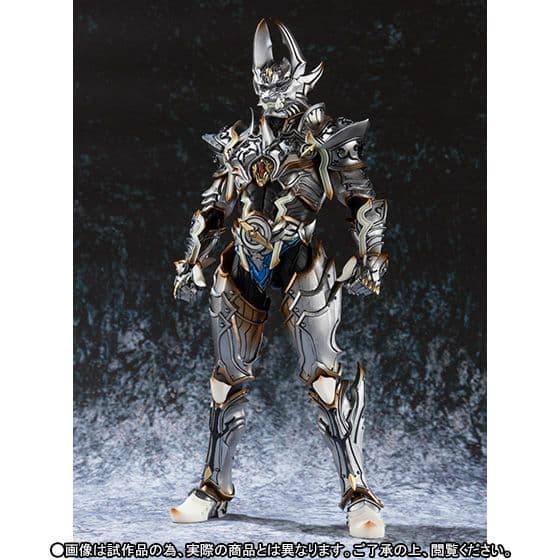 新品美品　魔戒可動　銀河騎士　ゼロ