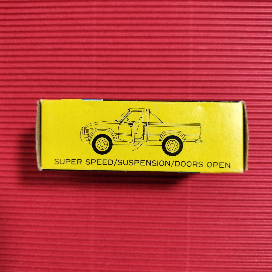 トミカ『トヨタ ハイラックス4WD』未開封品