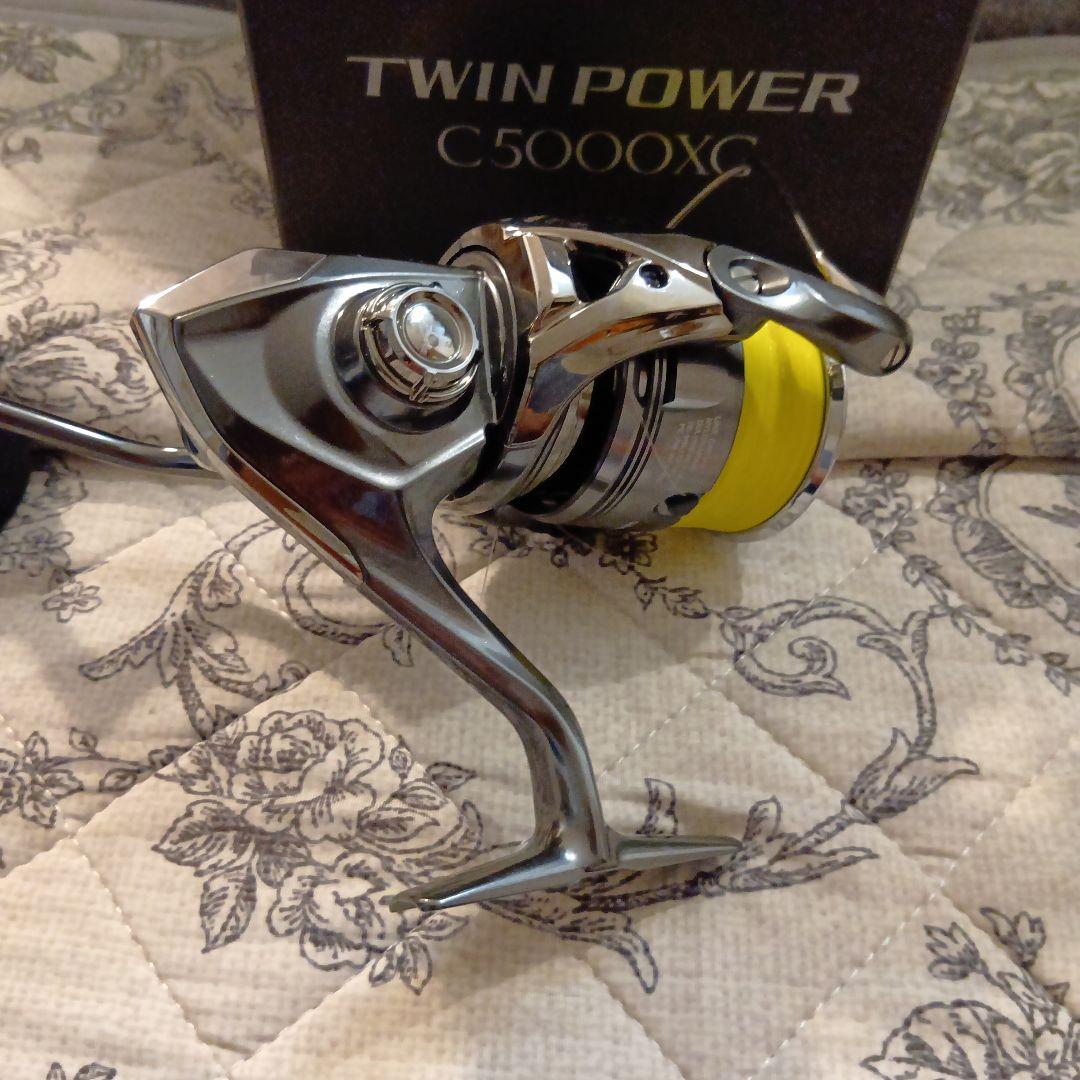 TWIN POWER C5000XG スピニングリール