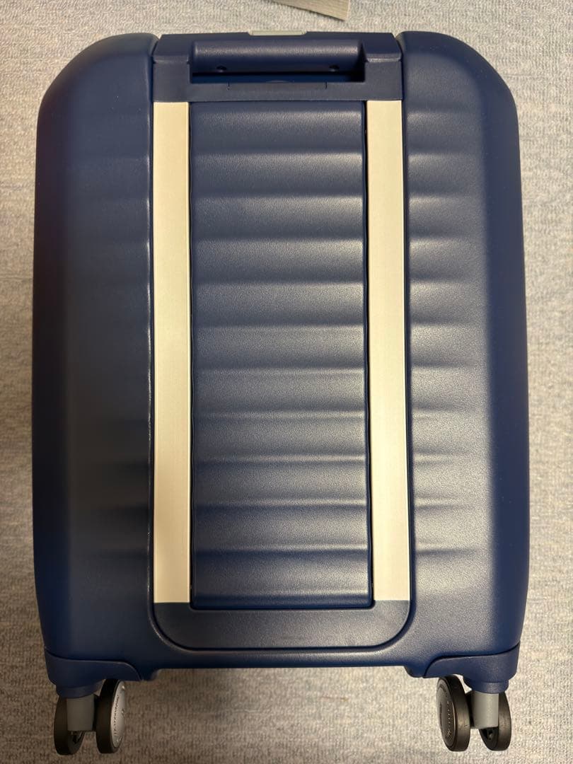 アメリカンツーリスターキャリーケース