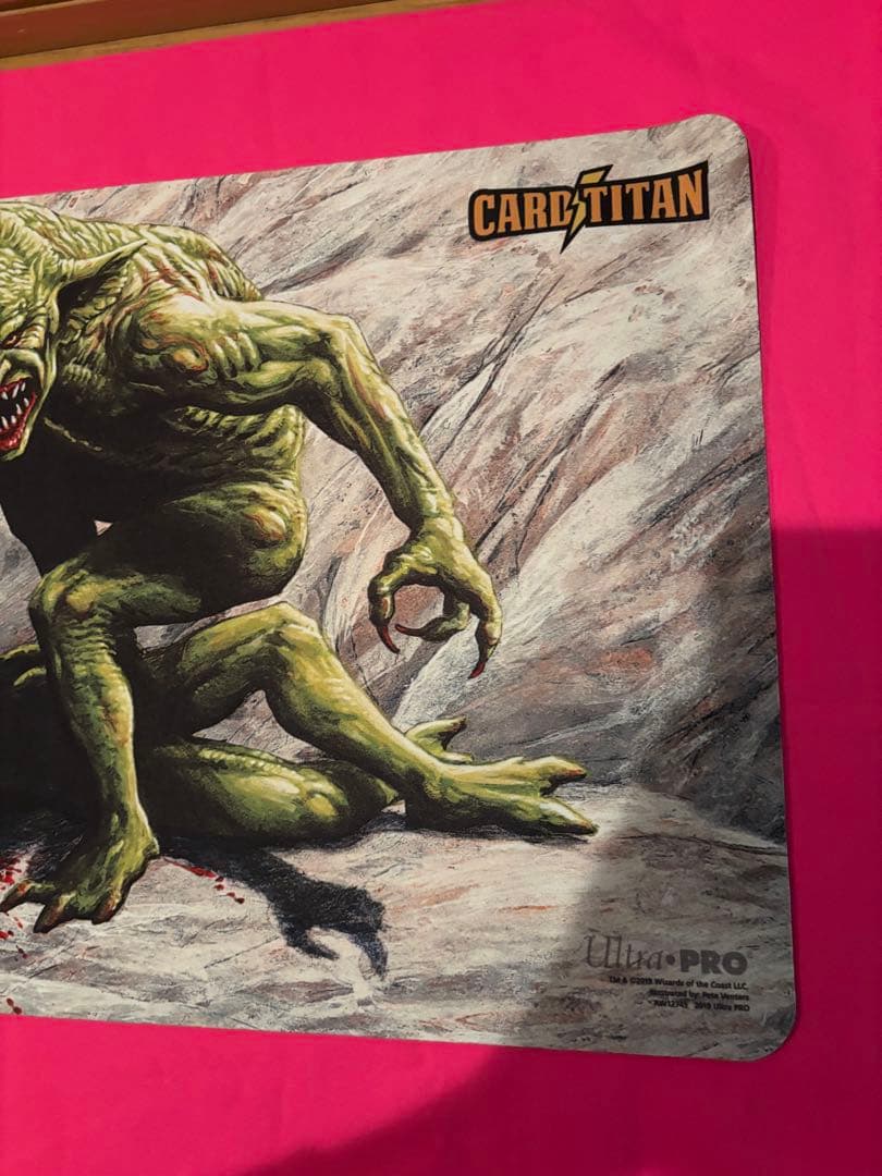 MTG 適者生存/Survival of the Fittestプレイマット