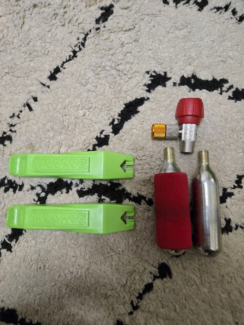 MERIDA REACTO 400 ロードバイク ブラック/ホワイト/ブルー