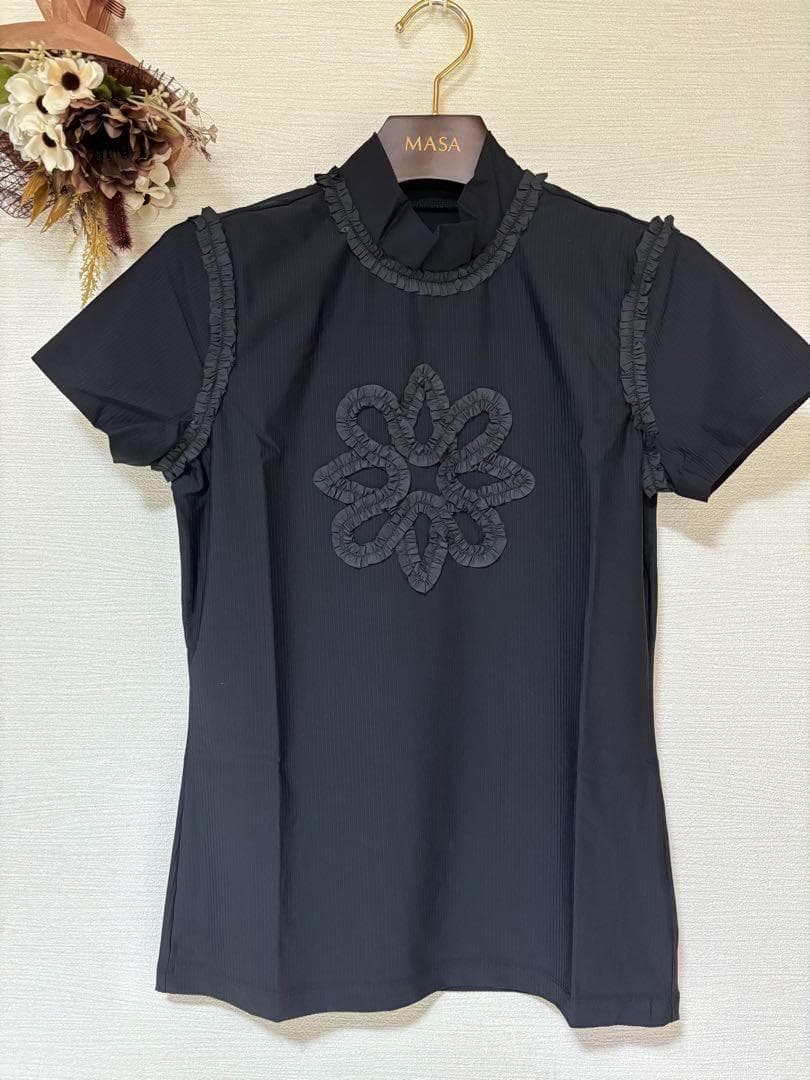 【新品】サウスケープゴルフウェア　ハイネック　花モチーフ⚫︎トップス　半袖