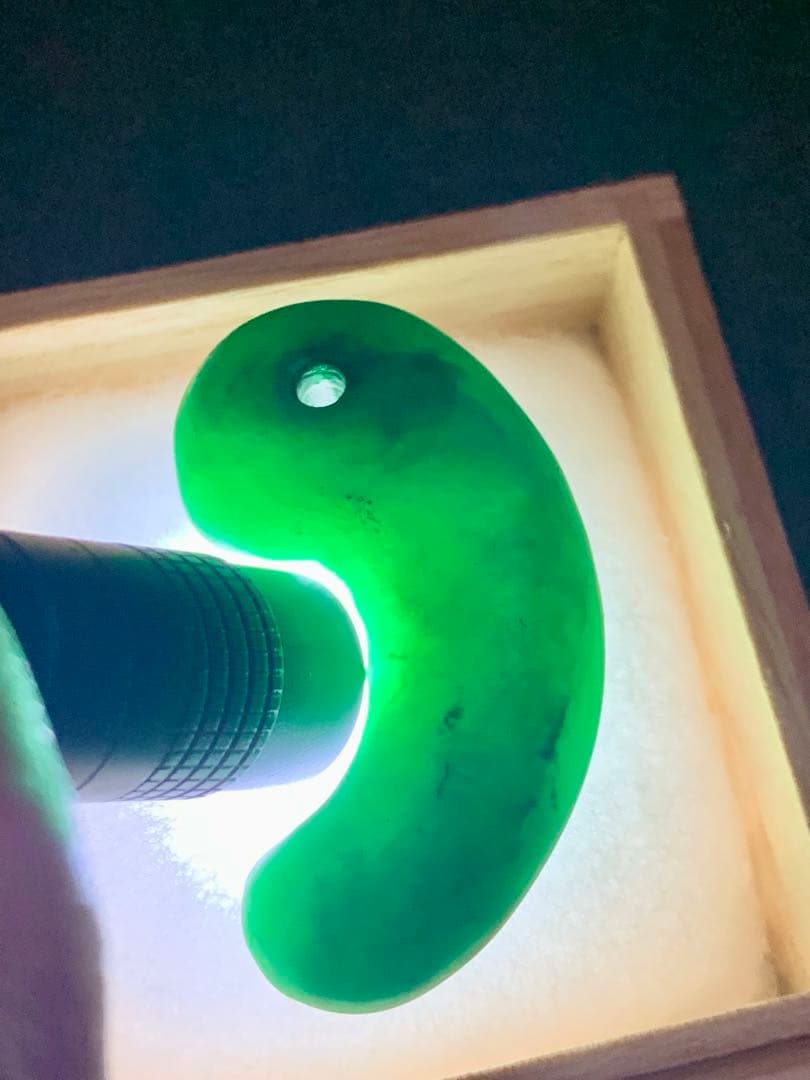 古墳期　出土　糸魚川超ろんかん翡翠勾玉　縄文　弥生　石器　大珠　根付　土器　化石