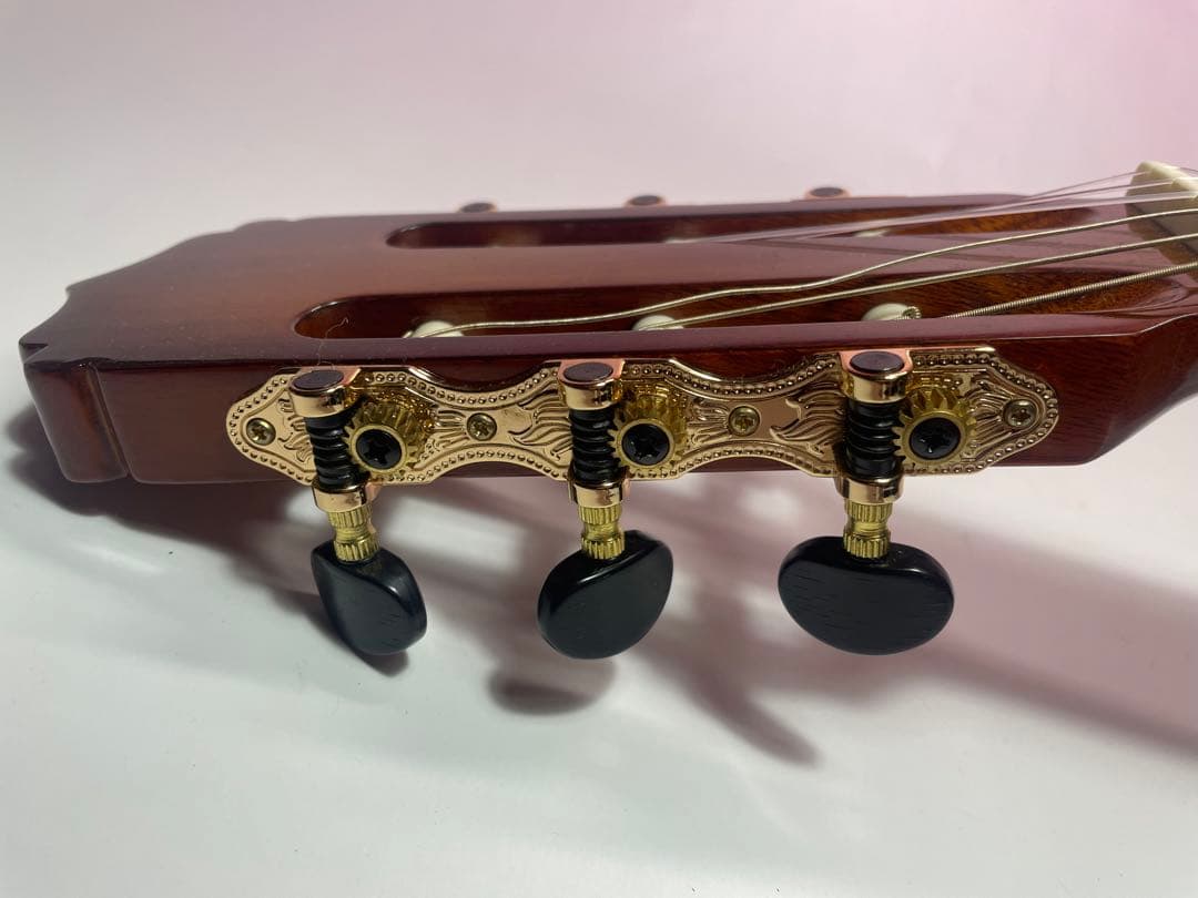 美品　クラシックギター　Aria A 30S アリア　アコースティックギター