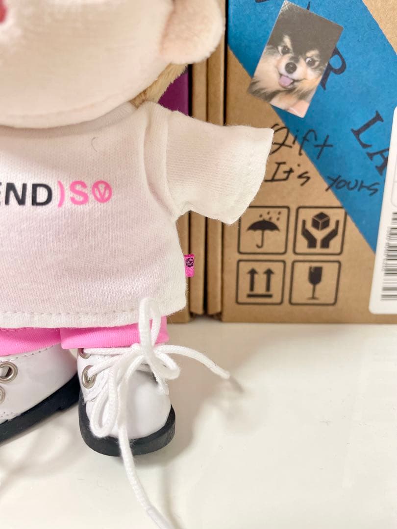 BTS テテ　FRI(END)S Tシャツ　ぬいぐるみ服
