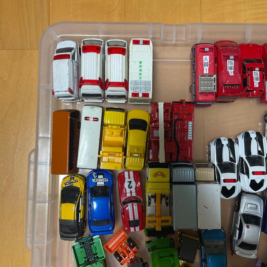 トミカまとめ売り　66台