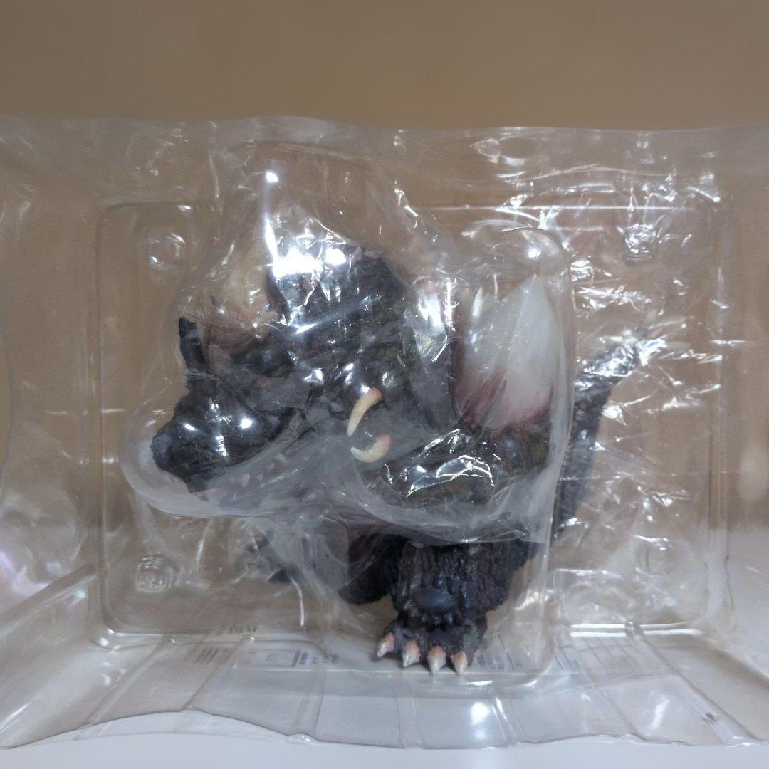 デフォリアル、スペースゴジラ少年リック限定