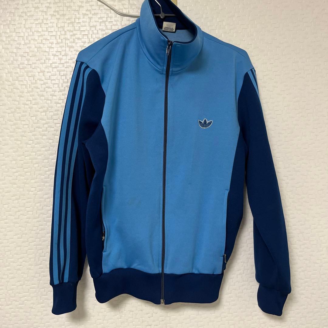 アディダス　トラックジャケット
