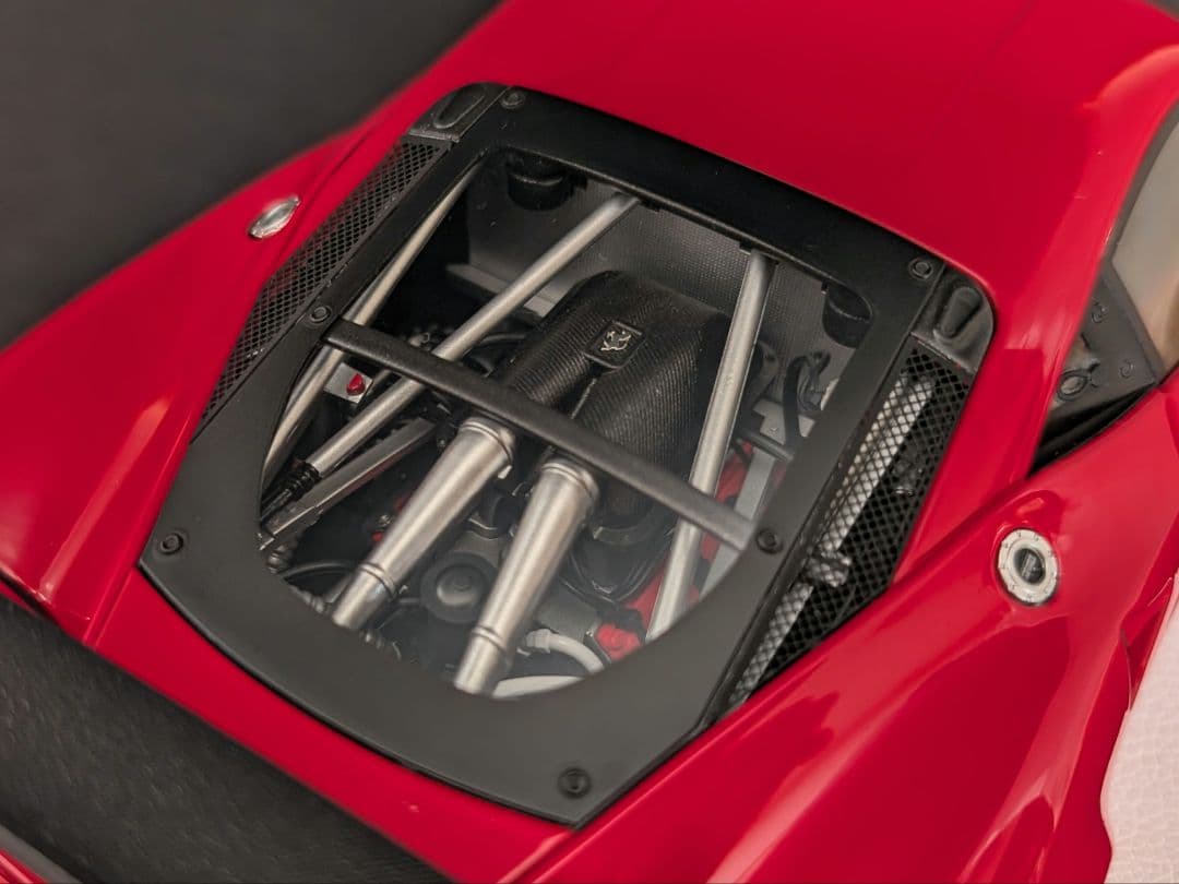 ホットウィールエリート 1/18 フェラーリ 458 イタリア GT2