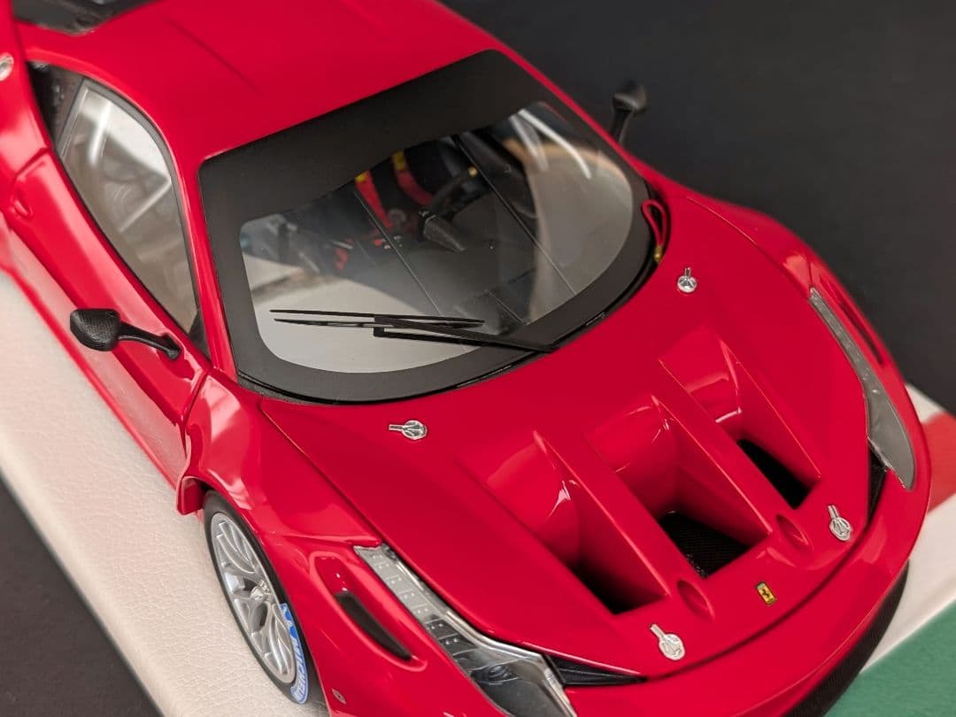 ホットウィールエリート 1/18 フェラーリ 458 イタリア GT2