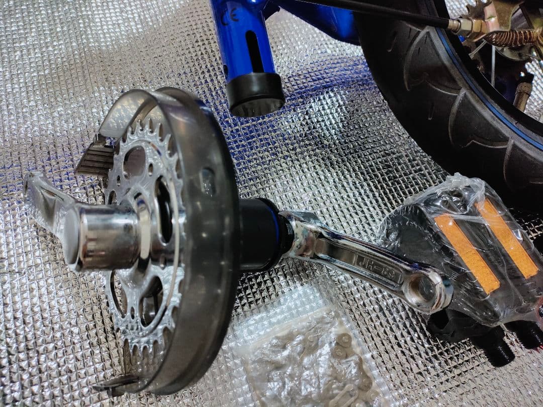 へんしんバイク　Henshin Bike バランスバイク ペダルキット未使用