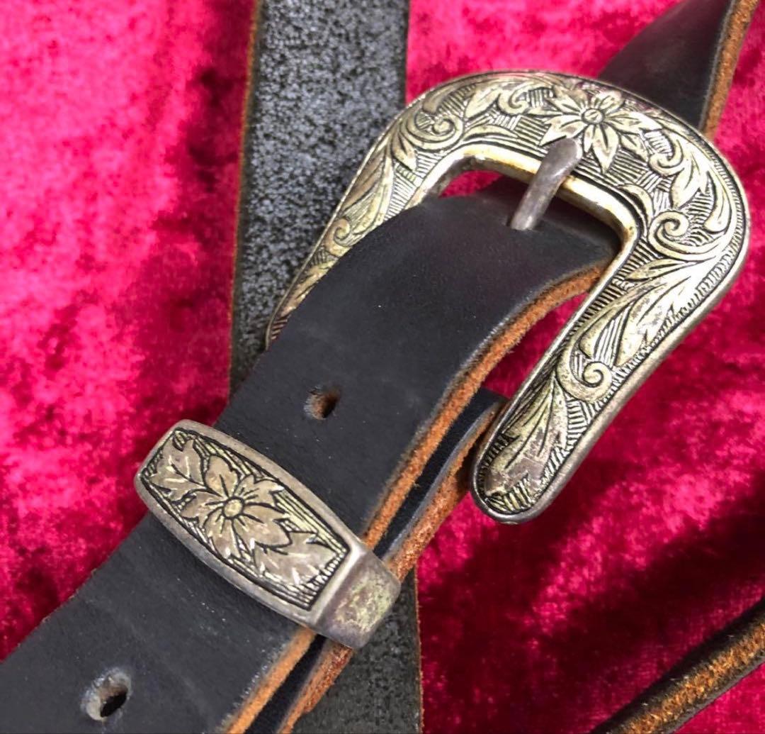 GIBSON純正 ヴィンテージ LEVY'S レザーストラップ＆おまけ！