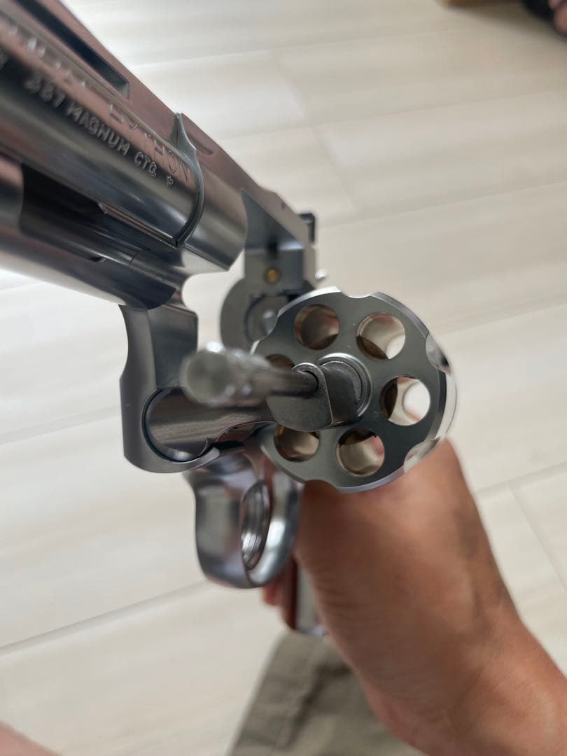 タナカコルトパイソンモデルガン 3インチRモデルステンレスフィニッシュ未発火