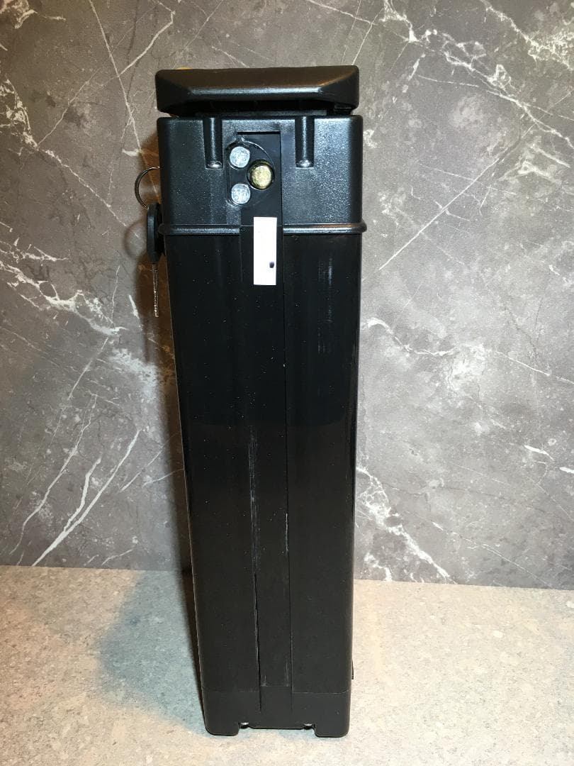 値下げ不可　新品未使用 送料無料 電動自転車用バッテリー 48V / 6Ah