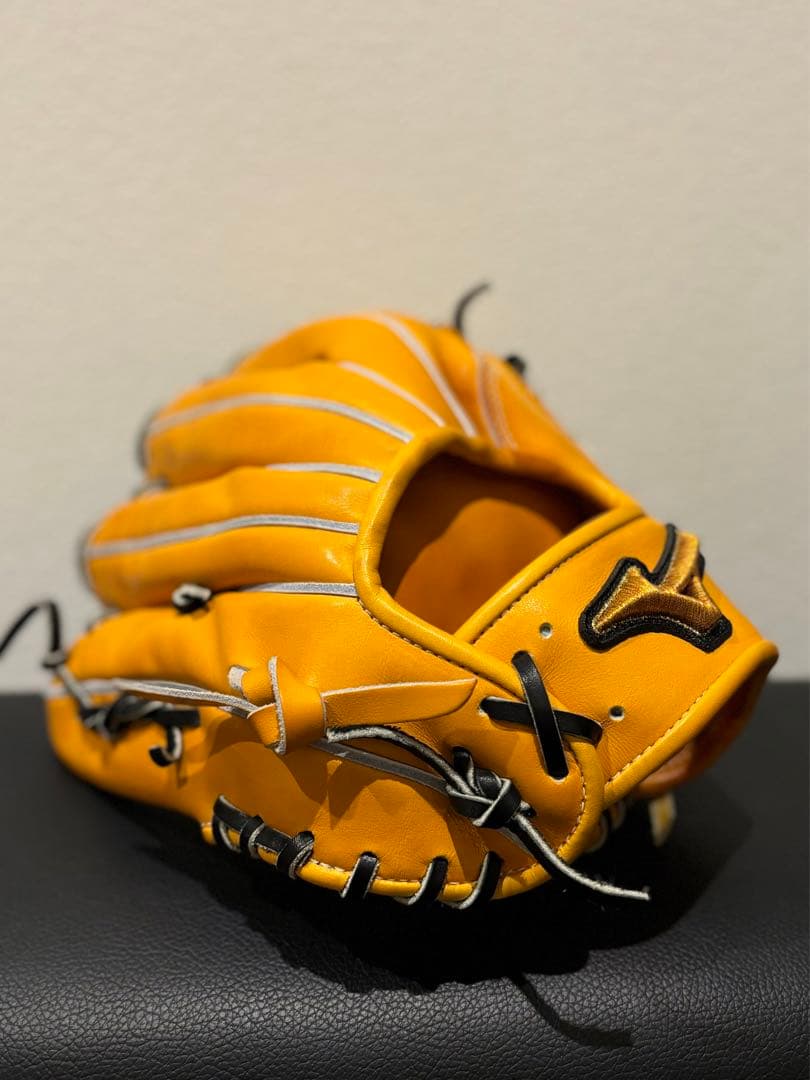 ミズノプロ　クラフトマン監修グラブ　坂本モデル