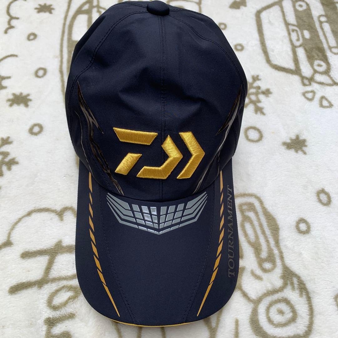 ダイワトーナメントミドルスーツ上下 帽子　グローブセット販売