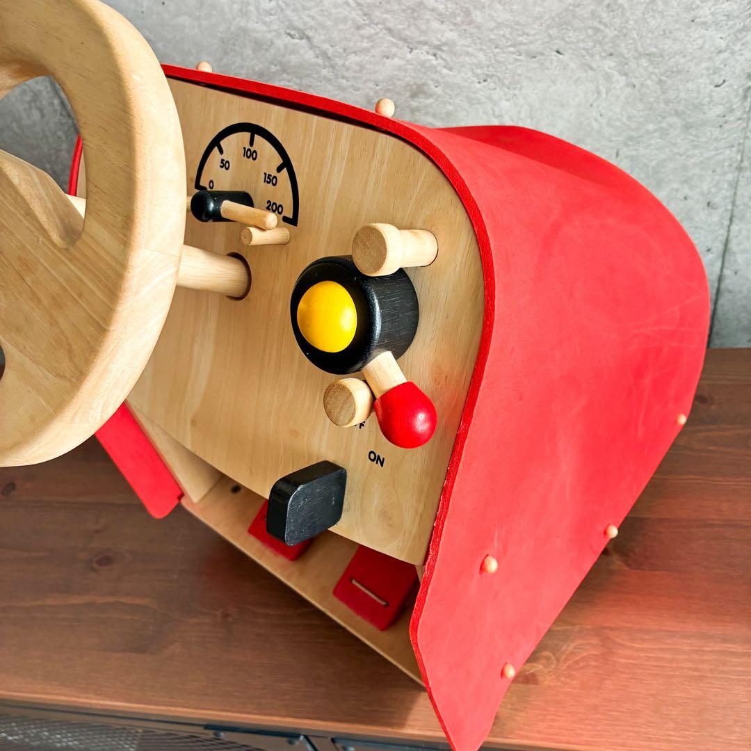 PLAN TOYS ドライビングシート　車　ハンドル　おもちゃ
