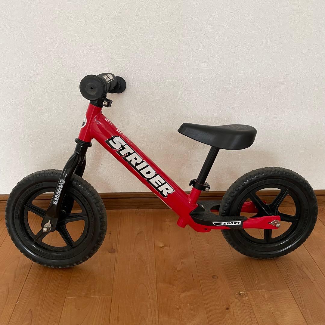 STRIDER バランスバイク 12インチ レッド　箱あり