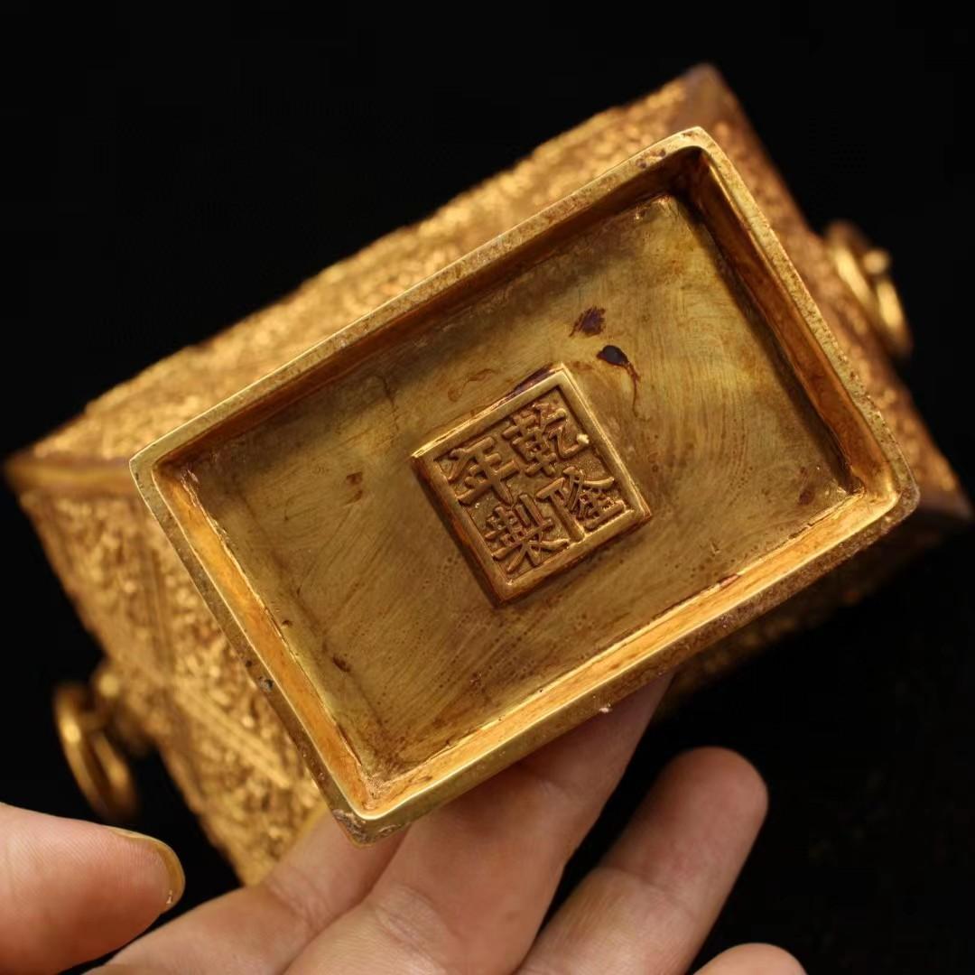 中国古美術・旧藏純銅製鎏金招財運樹の花瓶・真珠を象嵌・置物・風水開運 ・純手作り