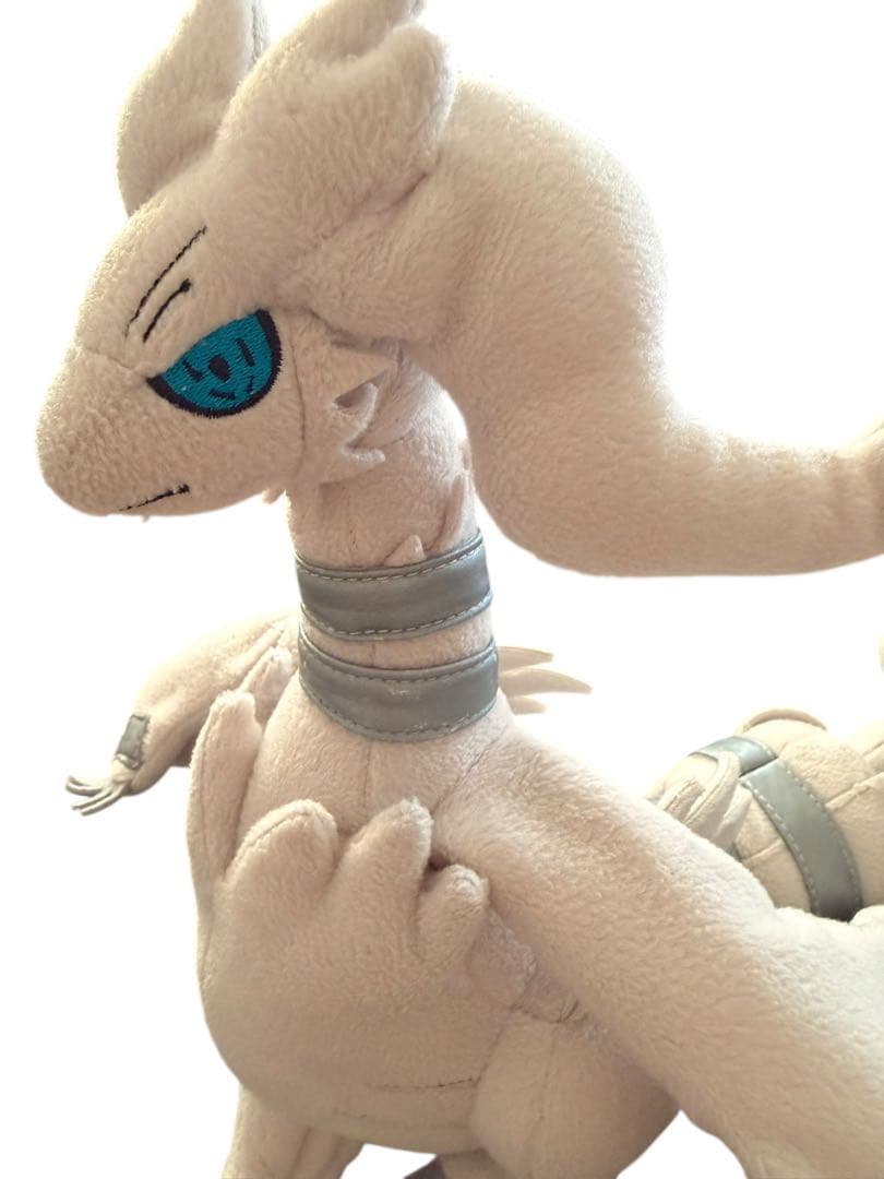 ポケットモンスター レシラム ぬいぐるみ　ポケモンセンター　ポケセン限定