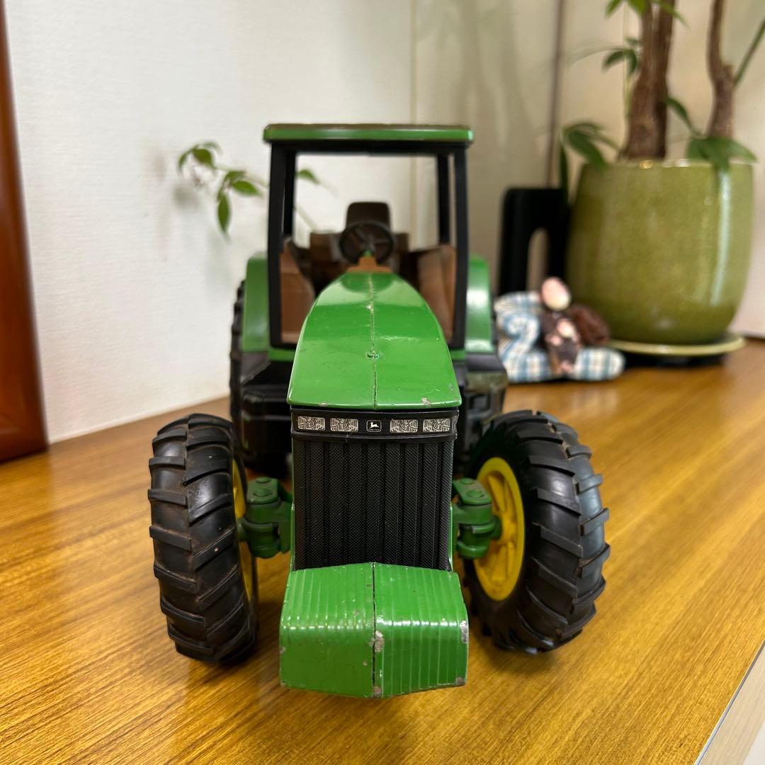 ジョンディア JOHN DEERE 8300 トラクター ミニカー 稀少