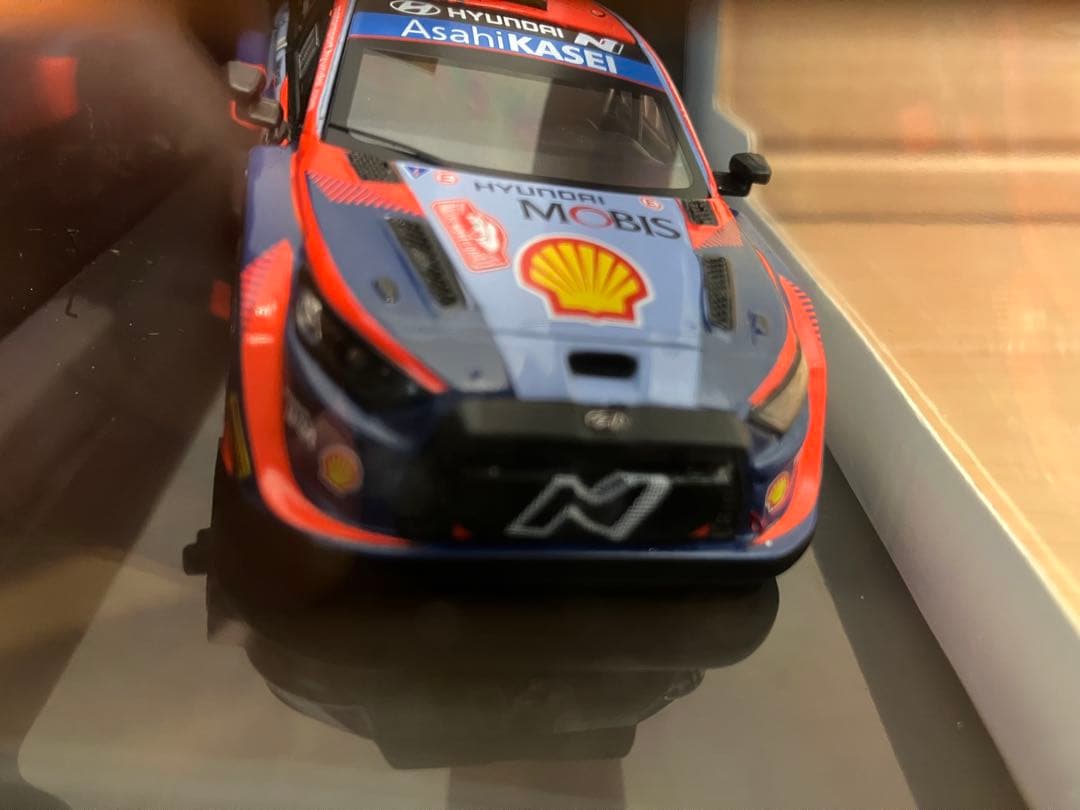 1/43 ヒョンデi20N WRC Rally1 ヌービル選手サイン入りカード付