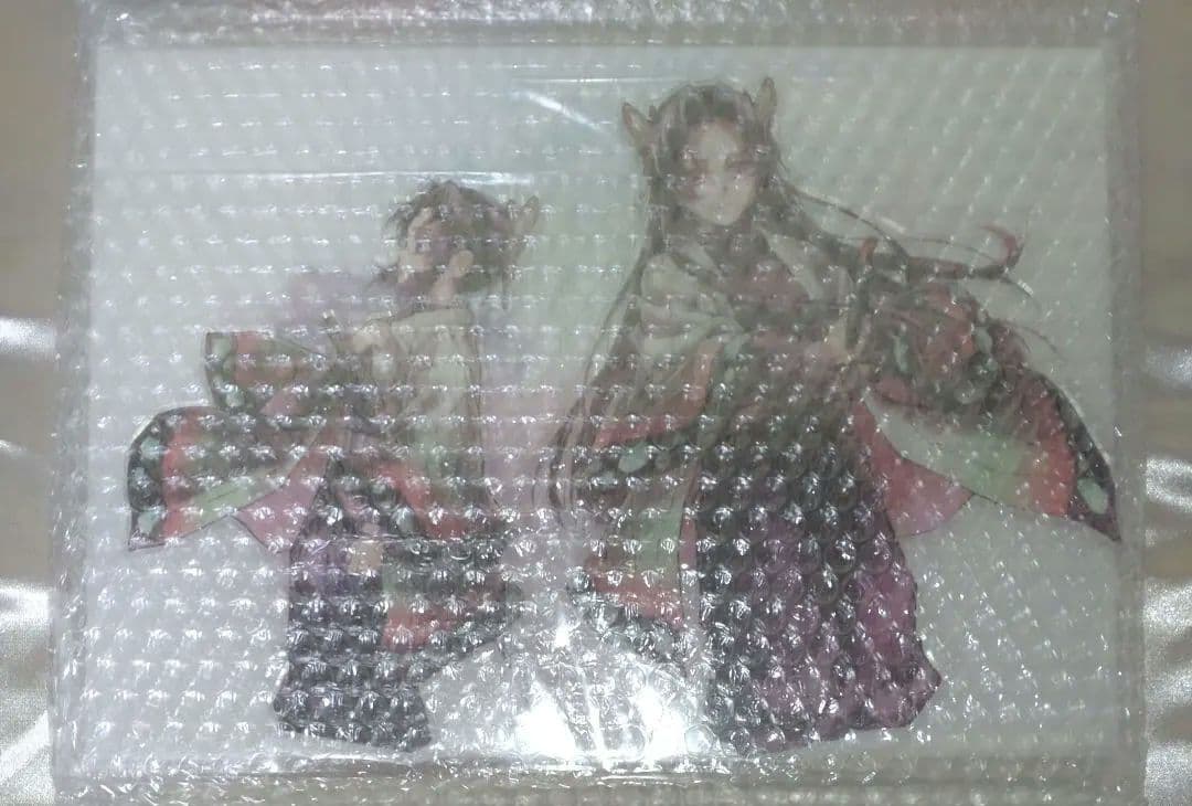 鬼滅の刃 106 「繋ぐ」 しのぶとカナエ アクリルスタンド 缶バッジ