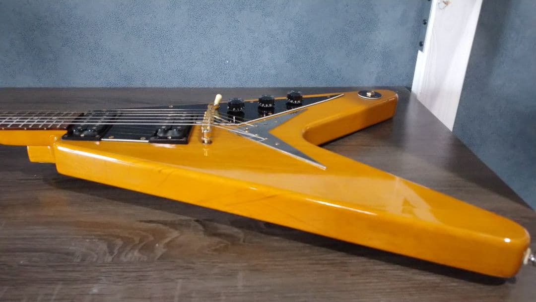 バークレイ　フライングV