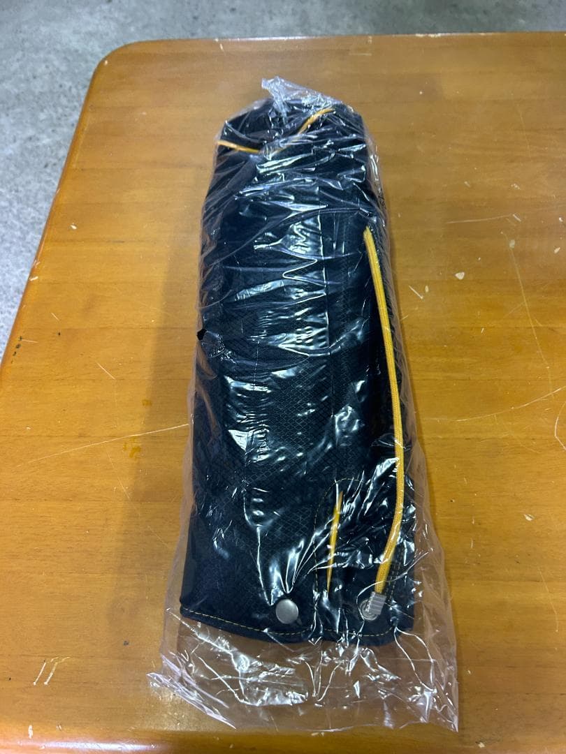 新品未使用 SRIXON GGC-S009G キャディバッグ 8.5型