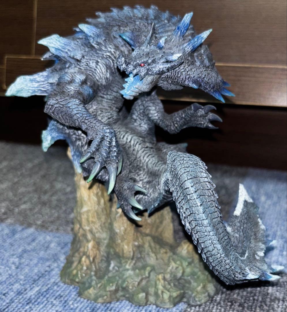 モンスターハンタークリエイターズモデル　ラギアクルス希少種　モンハン部限定　美品